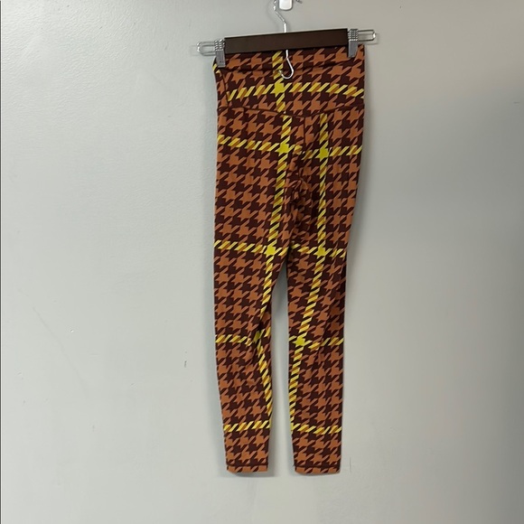 Aerie Brown and Yellow Houndstooth Leggings - Picture 3 of 3